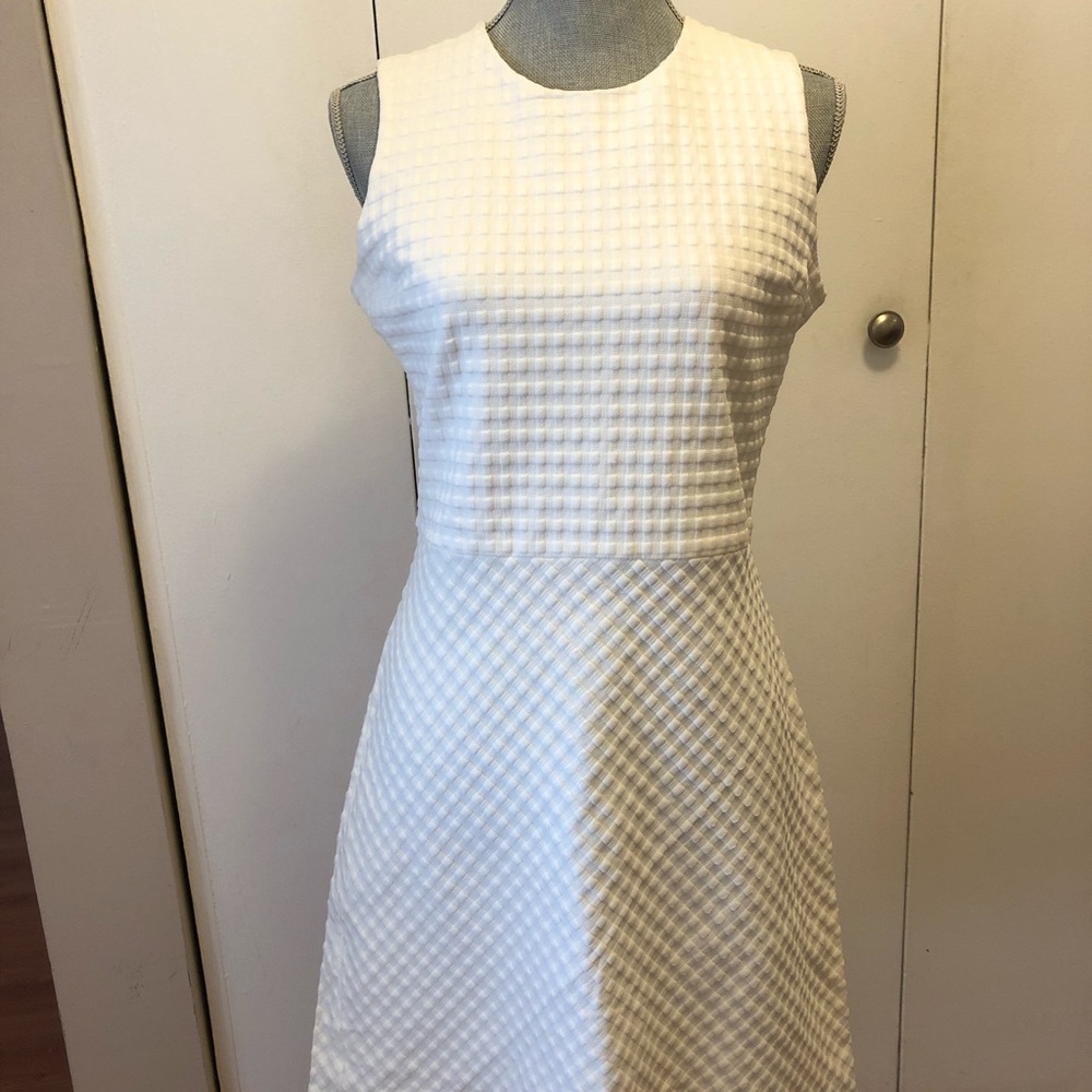 ๐ฒ๐ป Theory Women's White Textured Dress - Picture 2 of 7
